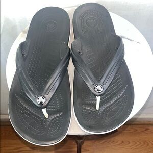 CROCS Men's Dark Gray Flip Flops